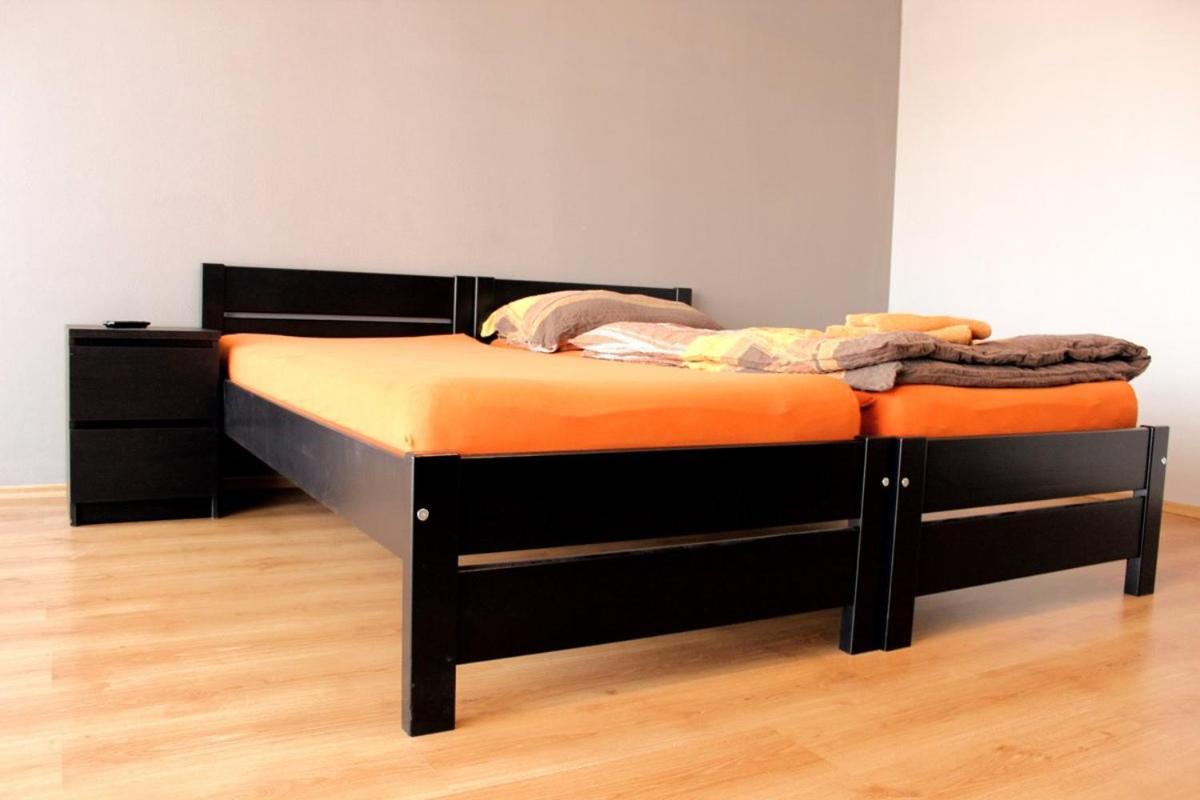 Guest House Beroun Zdice ภายนอก รูปภาพ